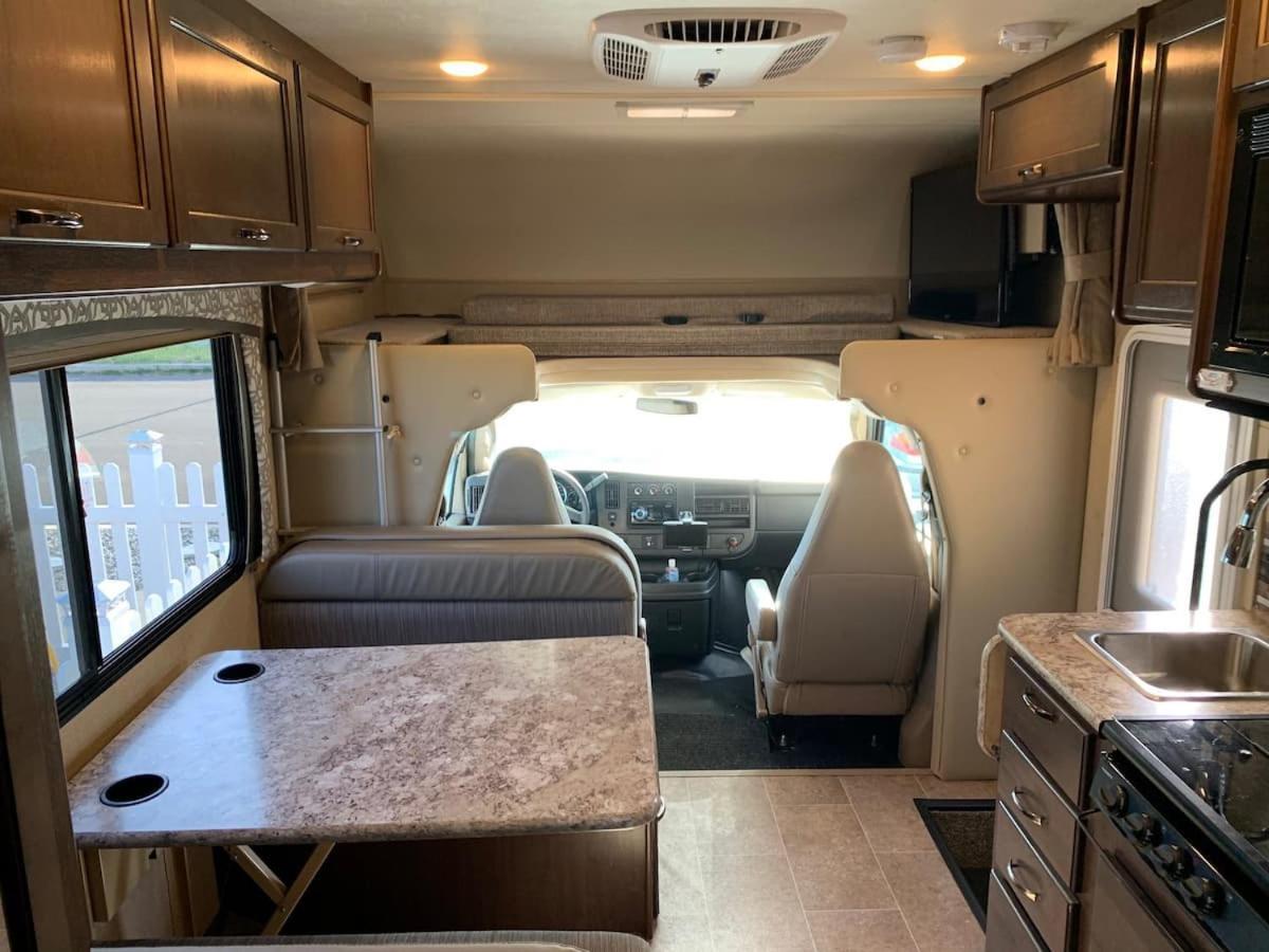 Aj-Xl Rv Rental Лос-Анджелес Экстерьер фото